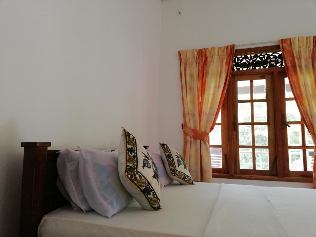 Lak View Family Resort Dambulla Bagian luar foto